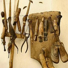 photo "Holidays XXI - Old shoemaker tools"