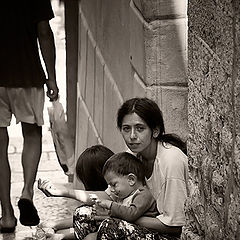 photo "Gipsy mother with hers childs"