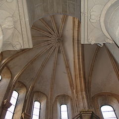 photo "alcobaзa- abside da igreja do mosteiro"