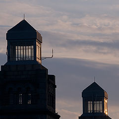 photo "Lanterns of towers of the bridge"