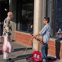 photo "fiddler on the sidewalk"