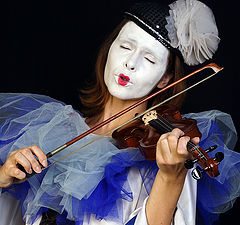 photo "Pierrot with a violin"