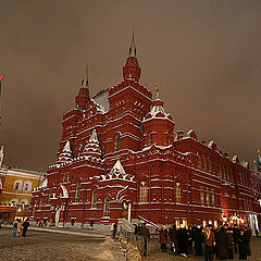 фото "Красная площадь  встречает вечером гостей"