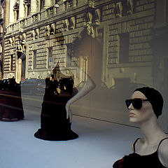 фото "glares in one city road"