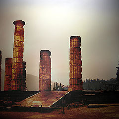 фото "The Temple to Apollo at Delphi"