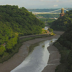 photo "Clifton Suspension Bridge, full view (well, almost :) )"