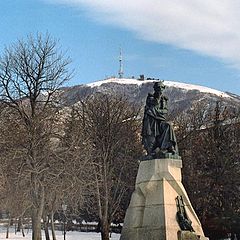 фото "Памятник Лермонтову"