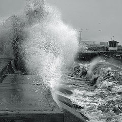 фото "Осторожно, море наступает!"