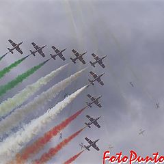 фото "frecce tricolore"
