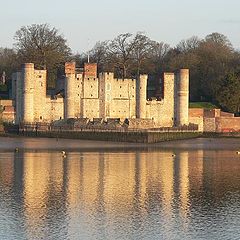 фото "Upnor Castle at sunrise"