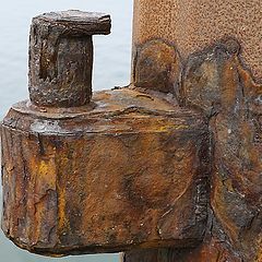 фото "Rusty capstan"