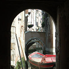 photo "Venetian court"