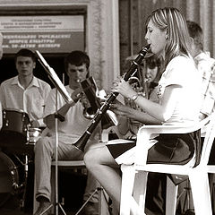 фото "Девушка из оркестра"