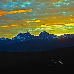 фото "Jasper sunset looking west toward Mt. Robson"