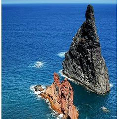 photo "Cliffs in the ocean"