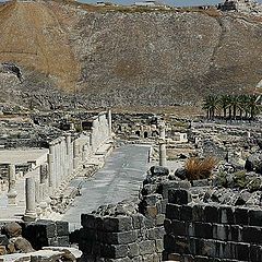 photo "The Roman trace. Beit-She'an"