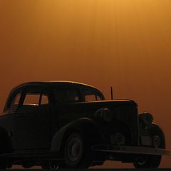 фото "1939 Chevrolet Coupe (small toy car)"