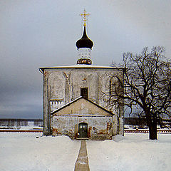 фото "Церковь в деревне"