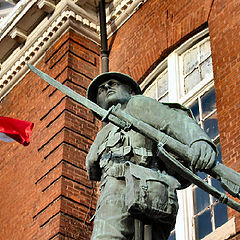 photo "war memorial, small town, Ontario, Canada"
