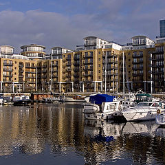 photo "Waterside Apartments"