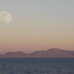 фото "Остров и луна"