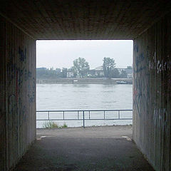 фото "Quadratisch, praktisch... Rhein"