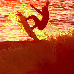 photo "surfer gets air"