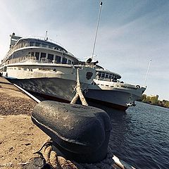 photo "ship shackleses"