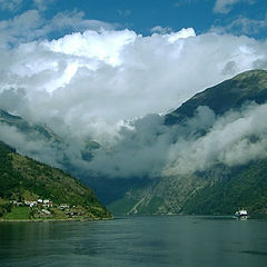 photo "The Clouds of Geiranger"