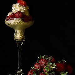 photo "Strawberries with cream"