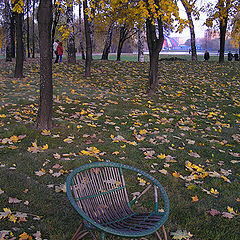 photo "In autumn park city."