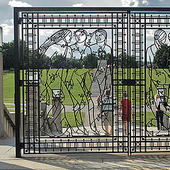 photo "Sculpture park Gustave Vigellana, Oslo. Women's grid."