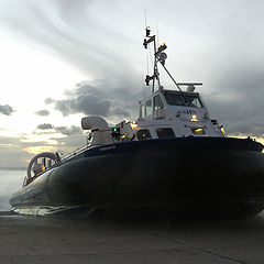 фото "Southsea - Ryde Hovercraft"