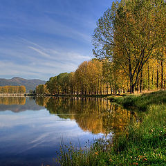 фото "The Golden Lake"