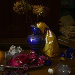 photo "Parched roses, old books"