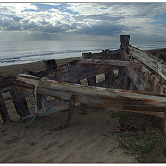 фото "Old lighter - Antigua barcaza"