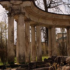 фото "Павловск. Памятник архитектуры 19 века."