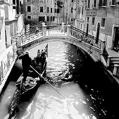 photo "To go for a "Walk" in Venice "Streets"!!"