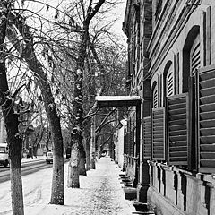 фото "Астрахань. Улица Свердлова и музей В. Хлебникова"