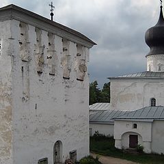 фото "Псков. Церковь Успения "с пароменья" на Завеличье."