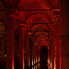 photo "Basilica Cistern (Yerebatan Sarayi)"