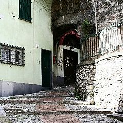 фото "lanes in old Genoa, Italy"