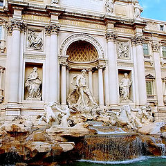 photo "Fontana di Trevi - Rome   (Trevi Fountain)"
