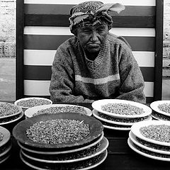 фото "Black and White Lifes in Istanbul 01"