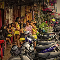 фото ""Saigon girl". Планёрка..."