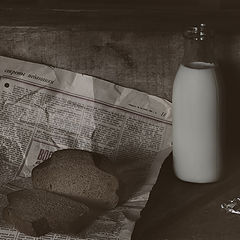 фото "С черным хлебом и молоком"