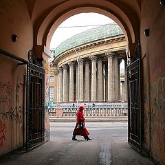 фото "взгляд из подворотни"