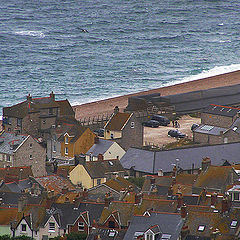 фото "Крыши  chesil beach  и море."