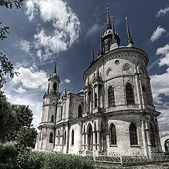 photo "Church of the Vladimir Icon of the Mother of God in Bykovo. architect Bazhenov"