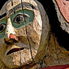 photo "Face On Totem Pole"